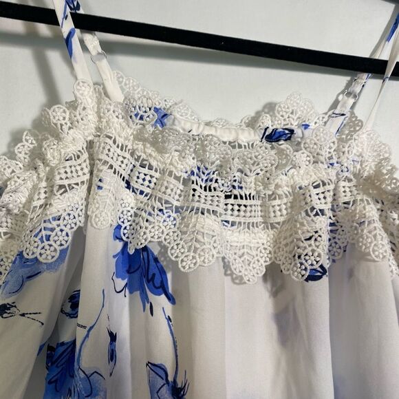 BCX Women's floral Sleeve Button-Up Top size: small - Picture 2 of 11